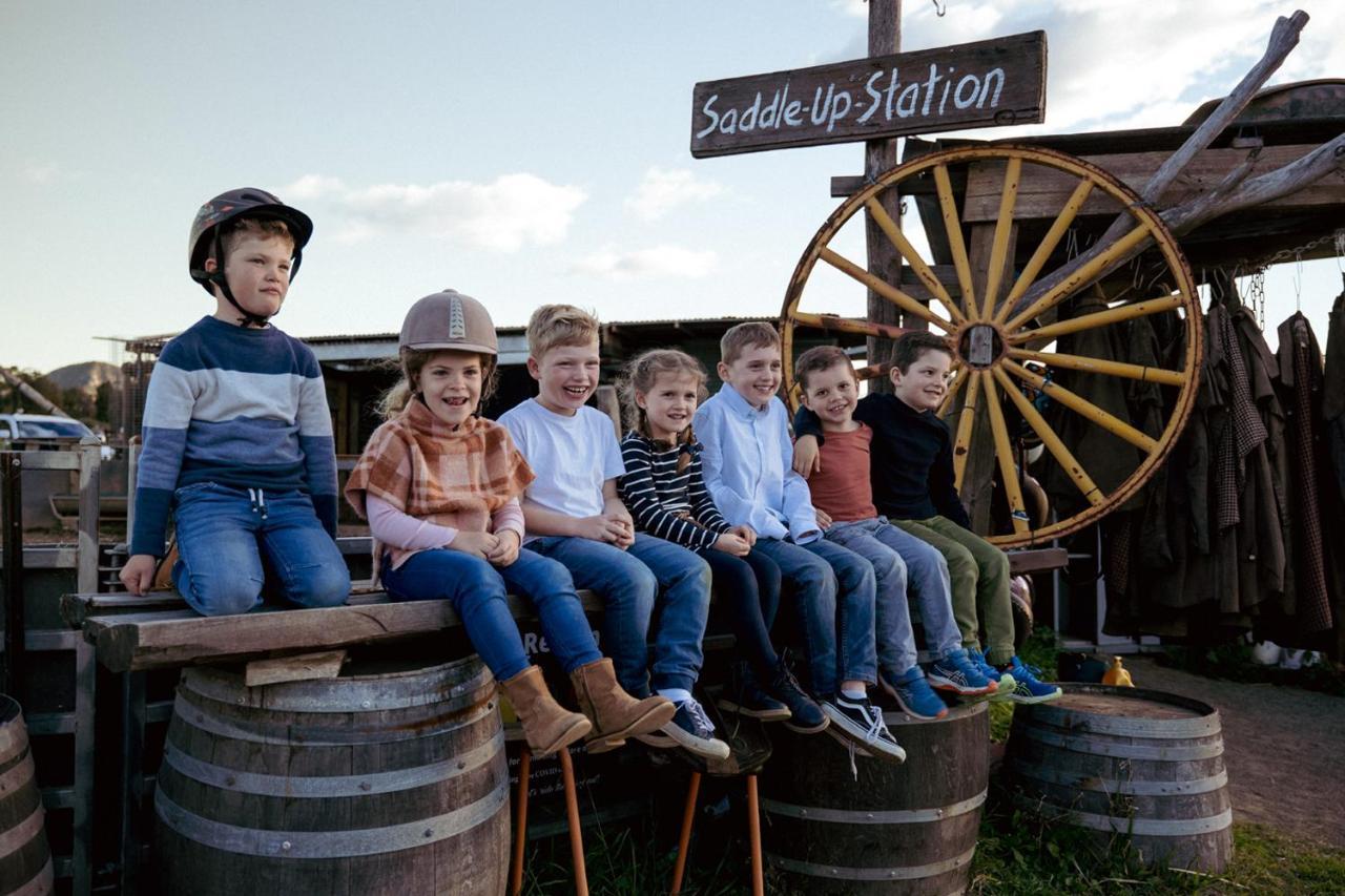 Hunter Valley Resort, Hunter Farm Adventure Centre & 4 Pines At The Farm Pokolbin Bagian luar foto